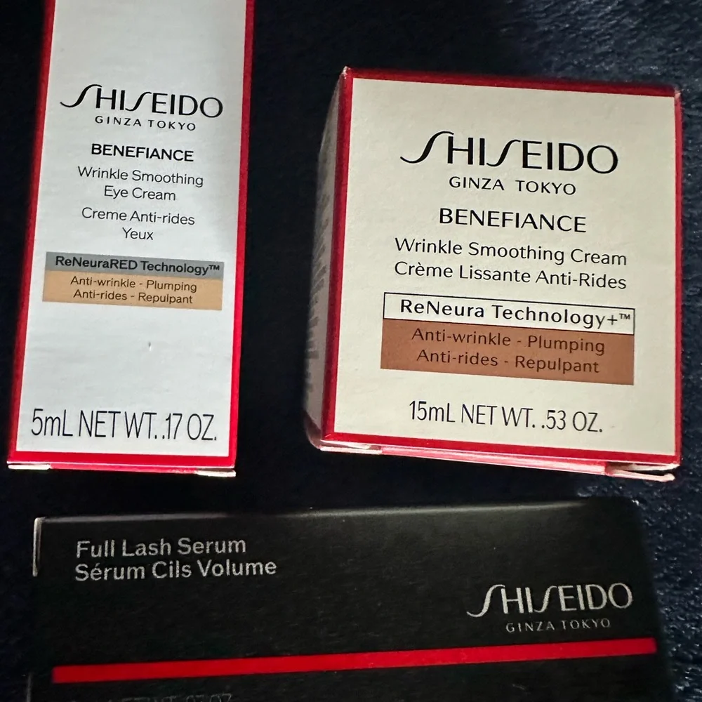 Shiseido Benefiance Wrinkle Smoothing Cream & Eye Cream - Mini Bundle